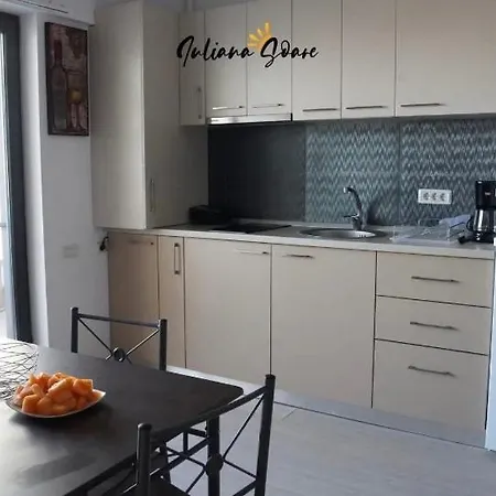 Marius Building Apartment Navodari